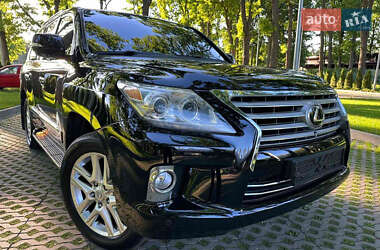 Внедорожник / Кроссовер Lexus LX 2008 в 