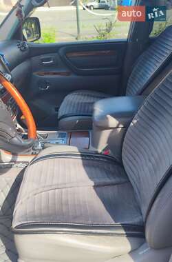 Внедорожник / Кроссовер Lexus LX 2007 в 