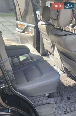 Внедорожник / Кроссовер Lexus LX 2007 в 
