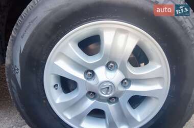 Внедорожник / Кроссовер Lexus LX 2007 в 