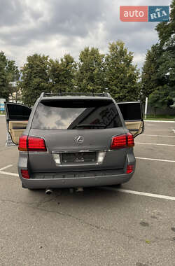 Внедорожник / Кроссовер Lexus LX 2009 в 