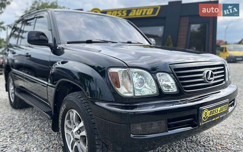Внедорожник / Кроссовер Lexus LX 2005 в Коломые