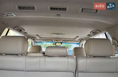 Внедорожник / Кроссовер Lexus LX 2005 в 