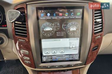 Внедорожник / Кроссовер Lexus LX 2005 в 