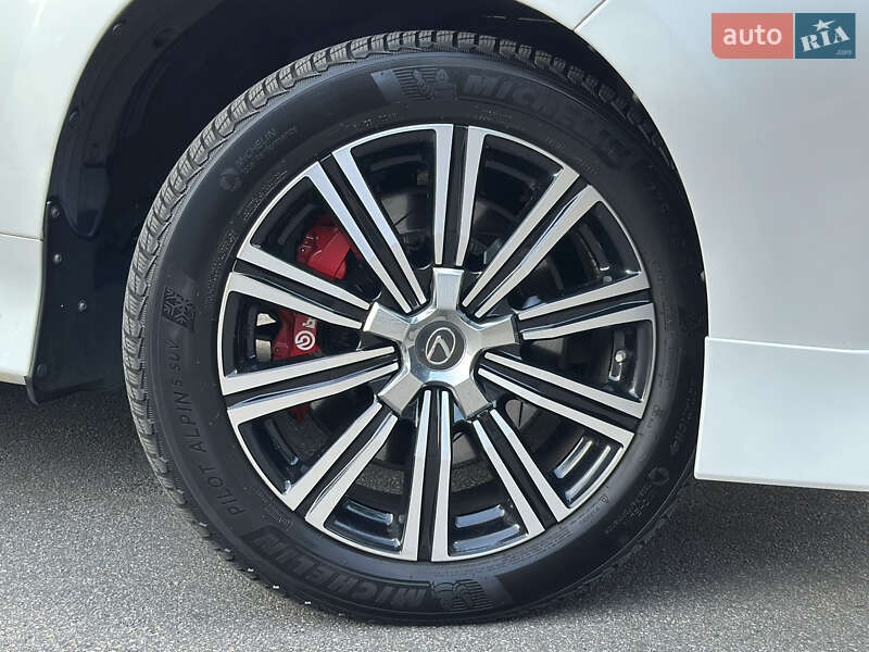 Внедорожник / Кроссовер Lexus LX 2019 в Киеве