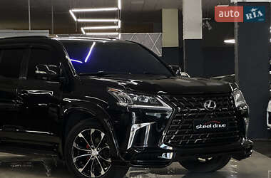 Позашляховик / Кросовер Lexus LX 2010 в 