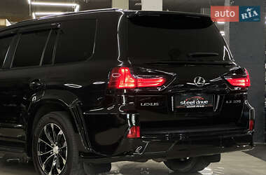 Позашляховик / Кросовер Lexus LX 2010 в 