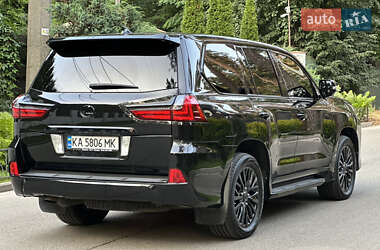 Внедорожник / Кроссовер Lexus LX 2017 в 