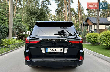 Внедорожник / Кроссовер Lexus LX 2017 в 