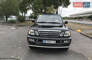 Внедорожник / Кроссовер Lexus LX 2005 в 