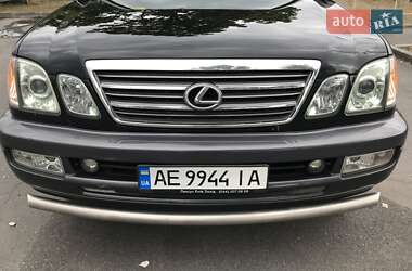 Внедорожник / Кроссовер Lexus LX 2005 в 