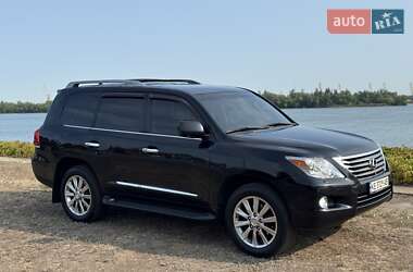 Внедорожник / Кроссовер Lexus LX 2010 в 