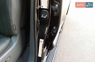 Внедорожник / Кроссовер Lexus LX 2008 в 