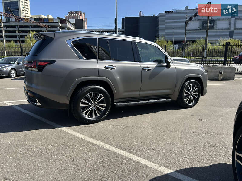 Позашляховик / Кросовер Lexus LX 2022 в Києві