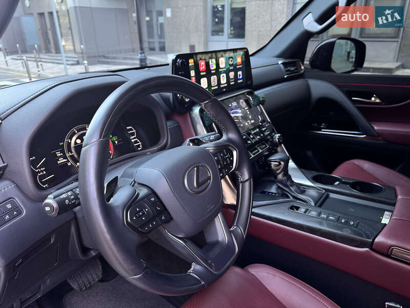 Позашляховик / Кросовер Lexus LX 2024 в Києві
