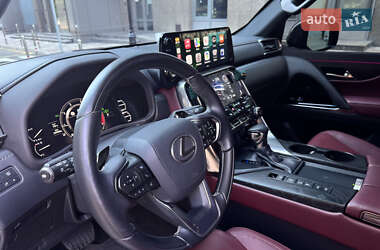 Внедорожник / Кроссовер Lexus LX 2024 в 