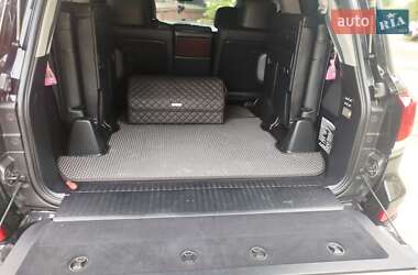 Внедорожник / Кроссовер Lexus LX 2010 в 