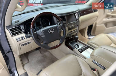 Внедорожник / Кроссовер Lexus LX 2010 в 