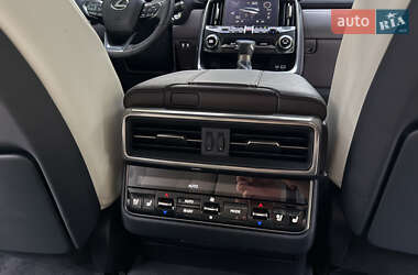 Внедорожник / Кроссовер Lexus LX 2022 в 