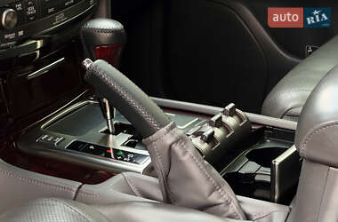 Внедорожник / Кроссовер Lexus LX 2010 в 