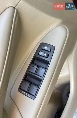 Внедорожник / Кроссовер Lexus LX 2011 в 