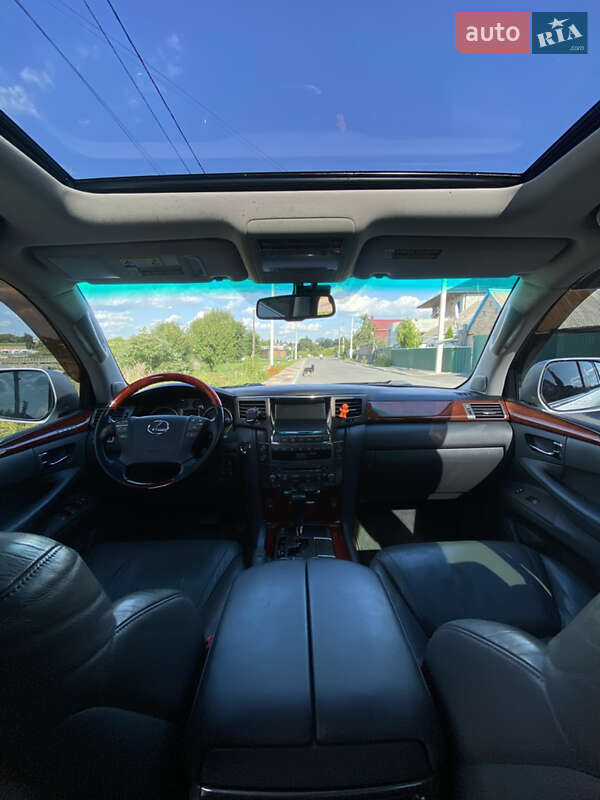 Внедорожник / Кроссовер Lexus LX 2008 в Белой Церкви