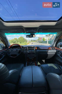Внедорожник / Кроссовер Lexus LX 2008 в 
