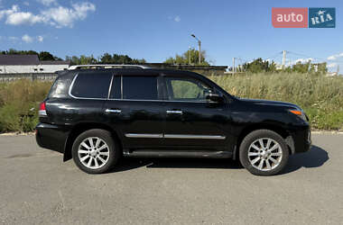 Внедорожник / Кроссовер Lexus LX 2013 в 