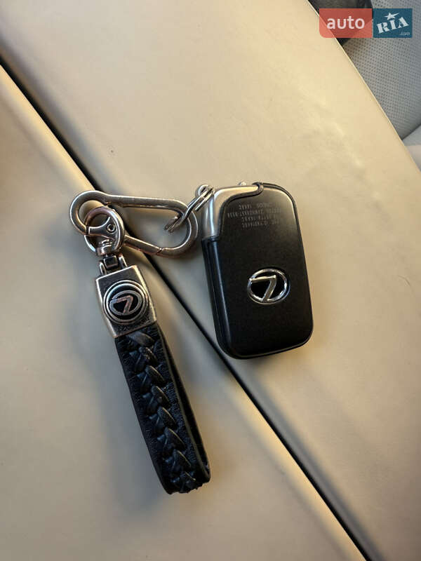 Позашляховик / Кросовер Lexus LX 2013 в Києві