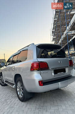 Позашляховик / Кросовер Lexus LX 2008 в 