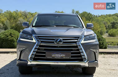 Внедорожник / Кроссовер Lexus LX 2016 в 