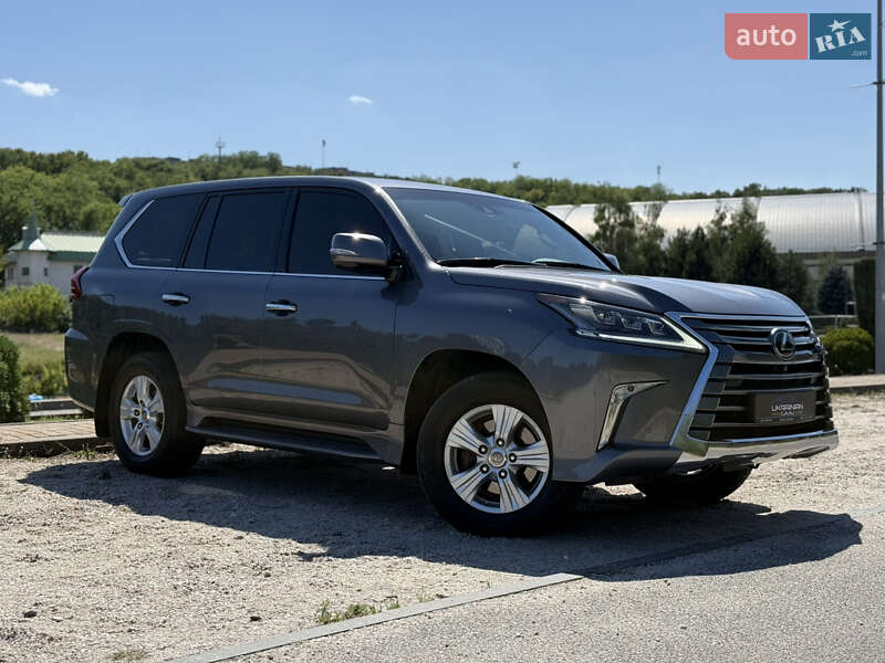 Внедорожник / Кроссовер Lexus LX 2016 в Днепре