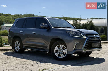 Внедорожник / Кроссовер Lexus LX 2016 в 