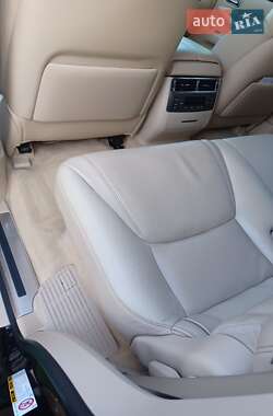 Внедорожник / Кроссовер Lexus LX 2011 в 