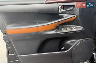 Внедорожник / Кроссовер Lexus LX 2011 в 