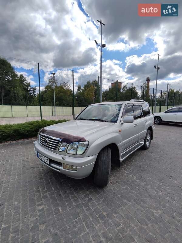 Позашляховик / Кросовер Lexus LX 2006 в Коростишеві
