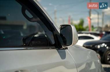 Внедорожник / Кроссовер Lexus LX 2008 в 