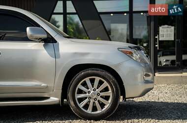 Внедорожник / Кроссовер Lexus LX 2008 в 