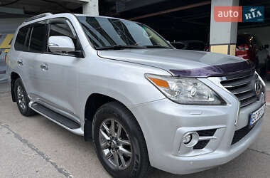 Внедорожник / Кроссовер Lexus LX 2008 в 