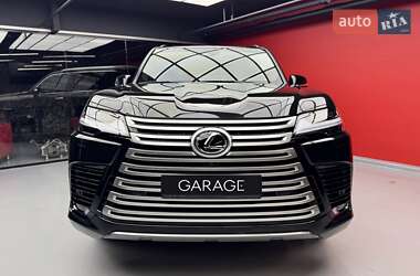 Позашляховик / Кросовер Lexus LX 2025 в 