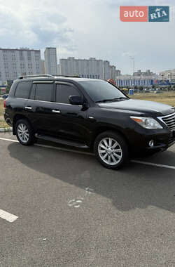 Внедорожник / Кроссовер Lexus LX 2008 в 
