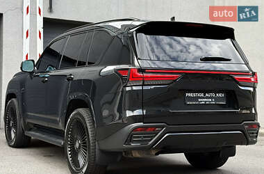 Внедорожник / Кроссовер Lexus LX 2022 в 