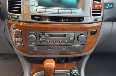Позашляховик / Кросовер Lexus LX 2006 в 