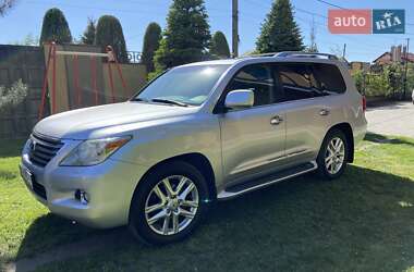 Внедорожник / Кроссовер Lexus LX 2008 в 