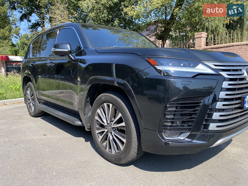 Внедорожник / Кроссовер Lexus LX 2023 в Киеве