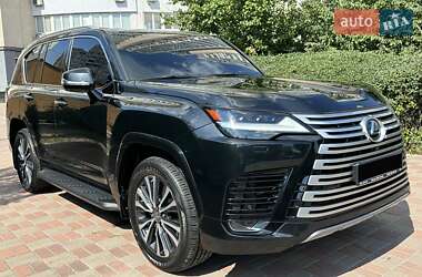 Внедорожник / Кроссовер Lexus LX 2022 в 