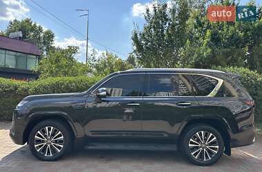 Внедорожник / Кроссовер Lexus LX 2022 в 