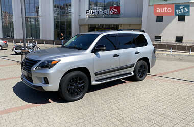 Внедорожник / Кроссовер Lexus LX 2008 в 