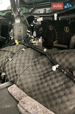 Внедорожник / Кроссовер Lexus LX 2019 в 