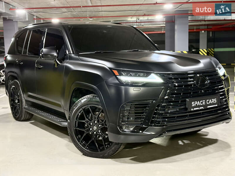 Lexus LX 2022